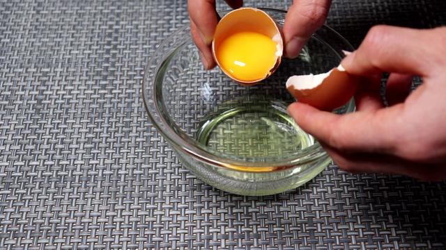 鸡蛋清可以做什么甜品，鸡蛋清能做什么甜品