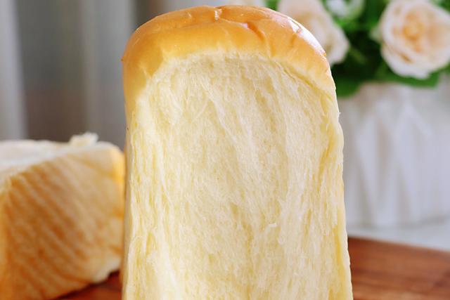 为什么做的面包湿度有点大不松，面包发酵湿度不够会怎样