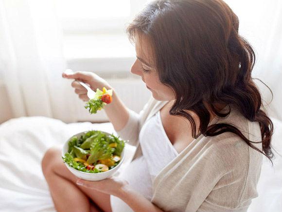 怀孕期间胃酸吃什么好，孕妇如何缓解孕吐反应