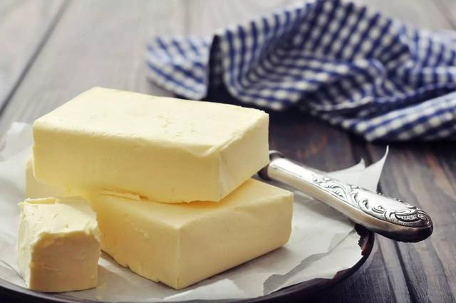 黄油是什么动物油，黄油在烘焙中起到什么作用